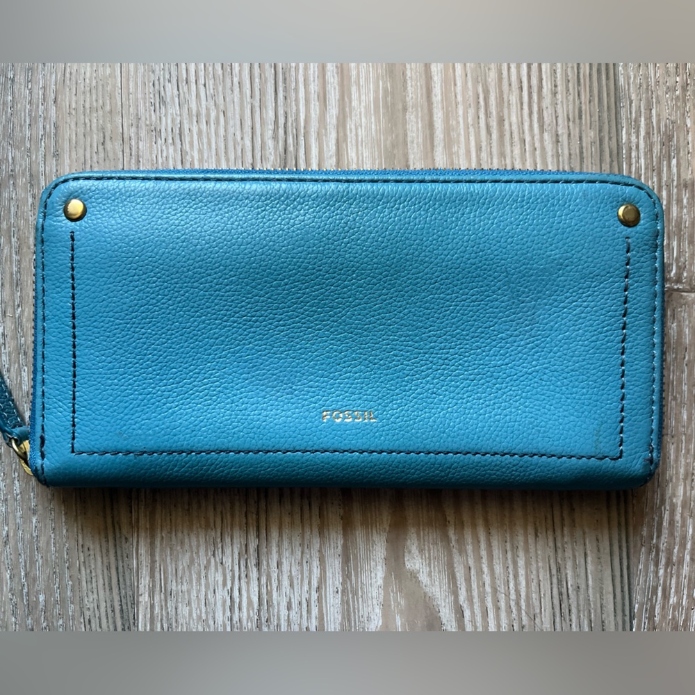 Blue Teal Fossil Zip Around Continental Wallet